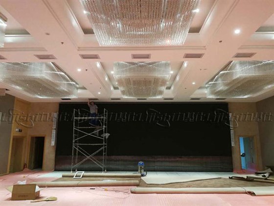 新疆奎屯宴会厅会议室灯光工程改造方案