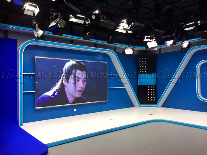 广西桂平电视台演播室灯光配置效果图