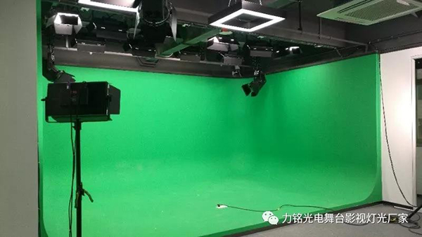 广州第二师范学院虚拟演播室灯光工程竣工